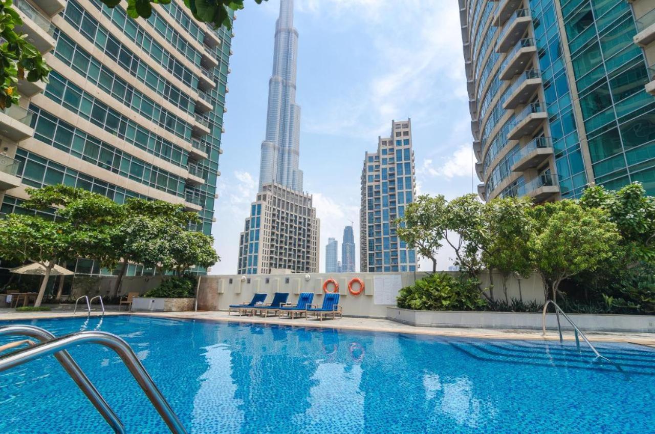 Apartment New Modern 1bhk 5 Min Walk To Mall 99walk Score *